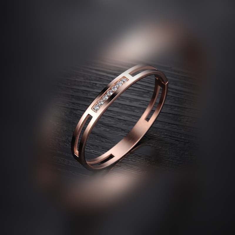 Sıra Taşlı Kelepçe Bronz