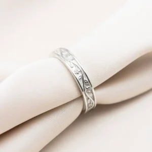 Narin Çiçekli Asma Bandı Yüzük